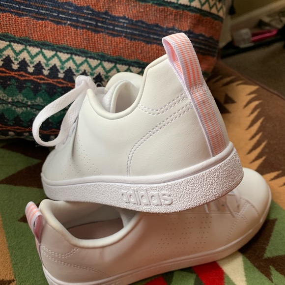 Adidas Advantage White Sneakers/ Out of Stock - Picture 2 of 4
